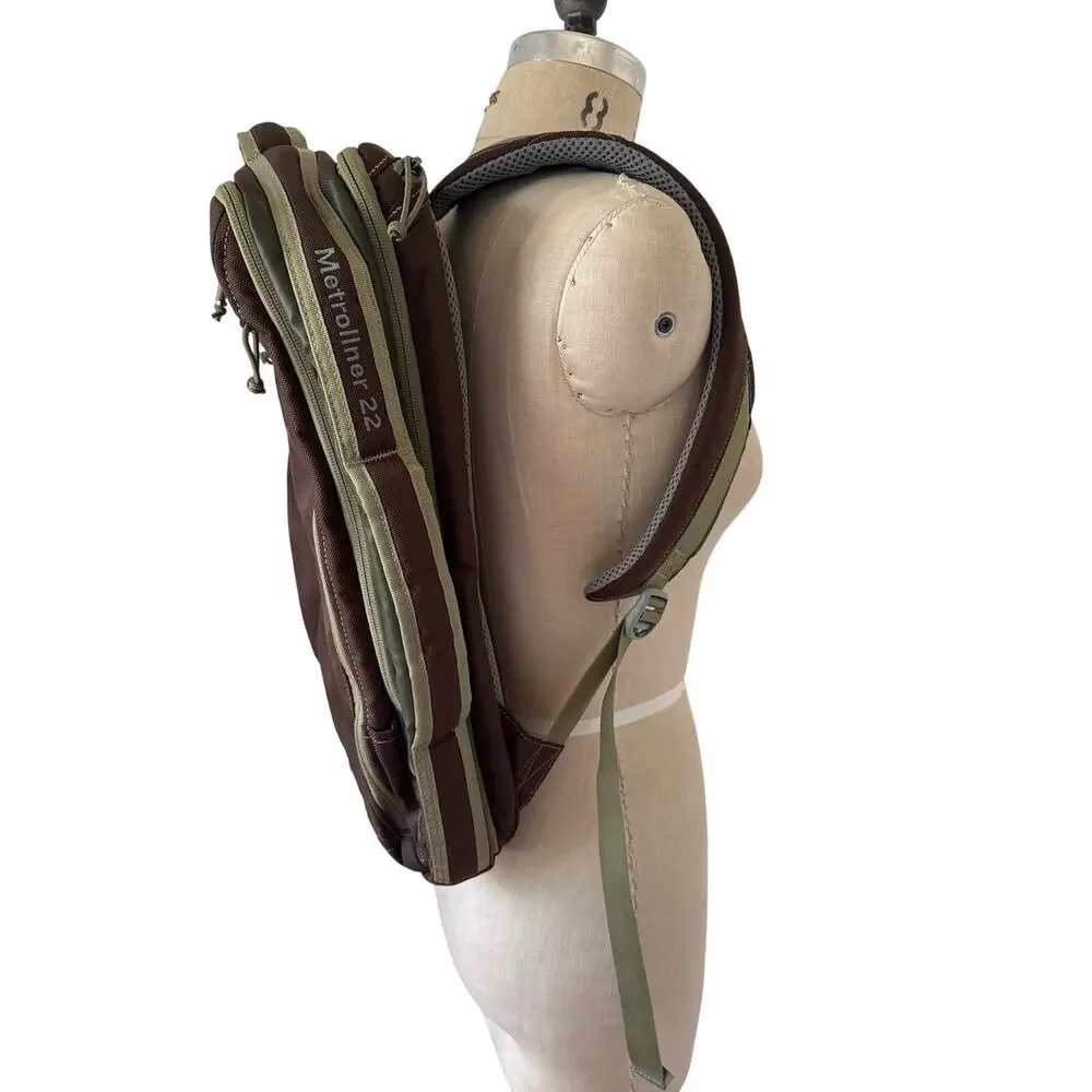 Kelty Metroliner 30 Laptop Backpack in Brown and Green Work School